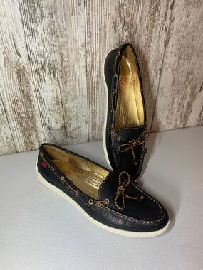 Women's Black Moccasin Boat Shoes with Gold Lining